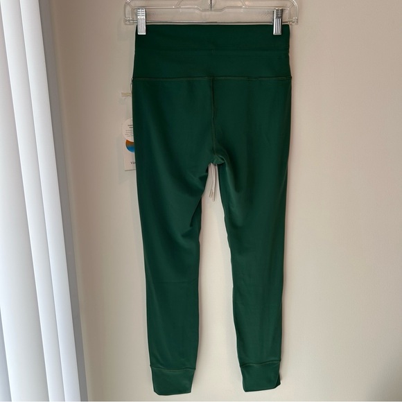 NWT Vuori Daily Piped Legging Viridian Size Small - Picture 9 of 16